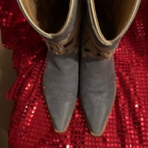 Women’s Justin Brand Boots.